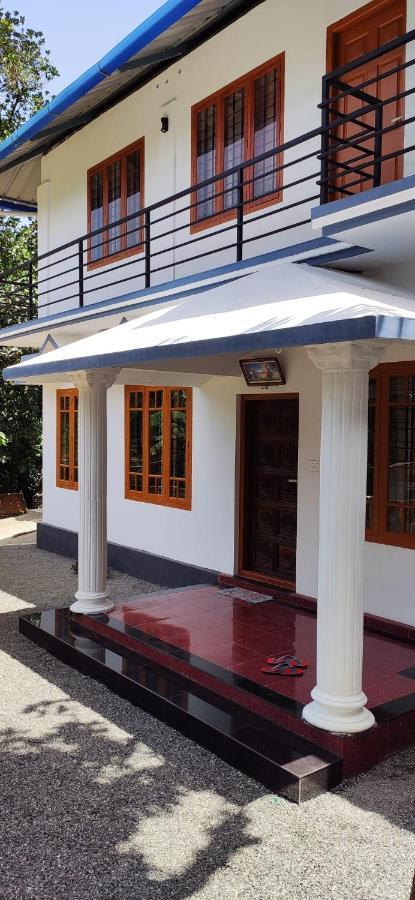 Soly'S Villa Homestay Munnar Εξωτερικό φωτογραφία